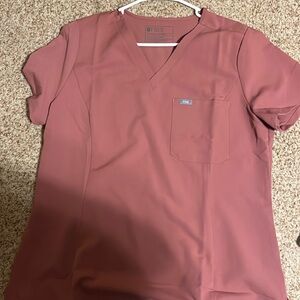 Figs scrub top mauve